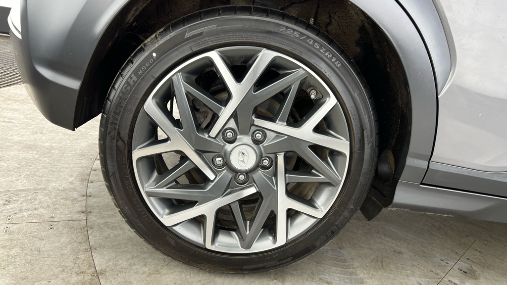 Hyundai Kona Hatchback Grey #26