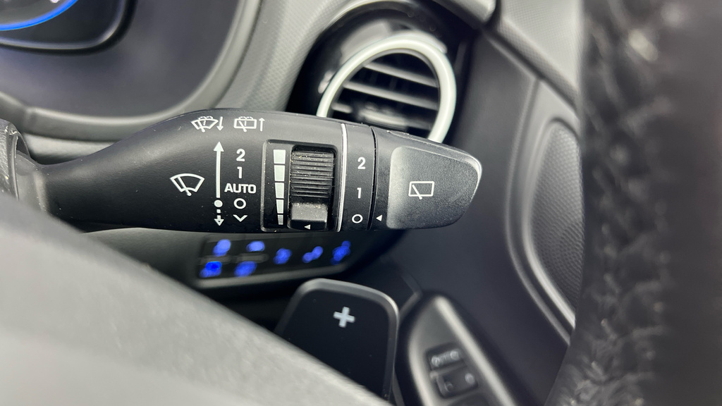 Hyundai Kona Hatchback Grey #34