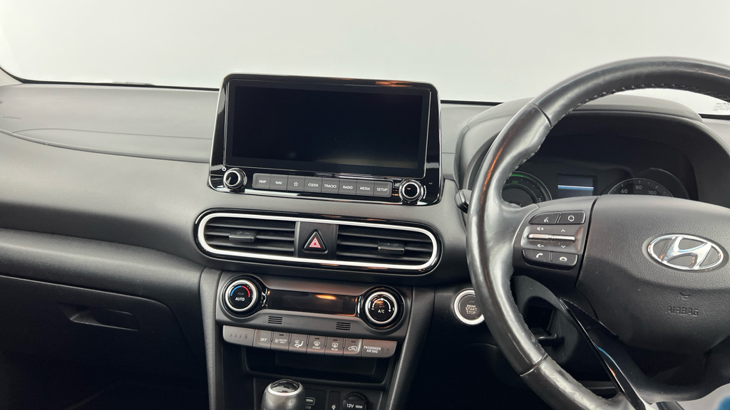 Hyundai Kona Hatchback Grey #18
