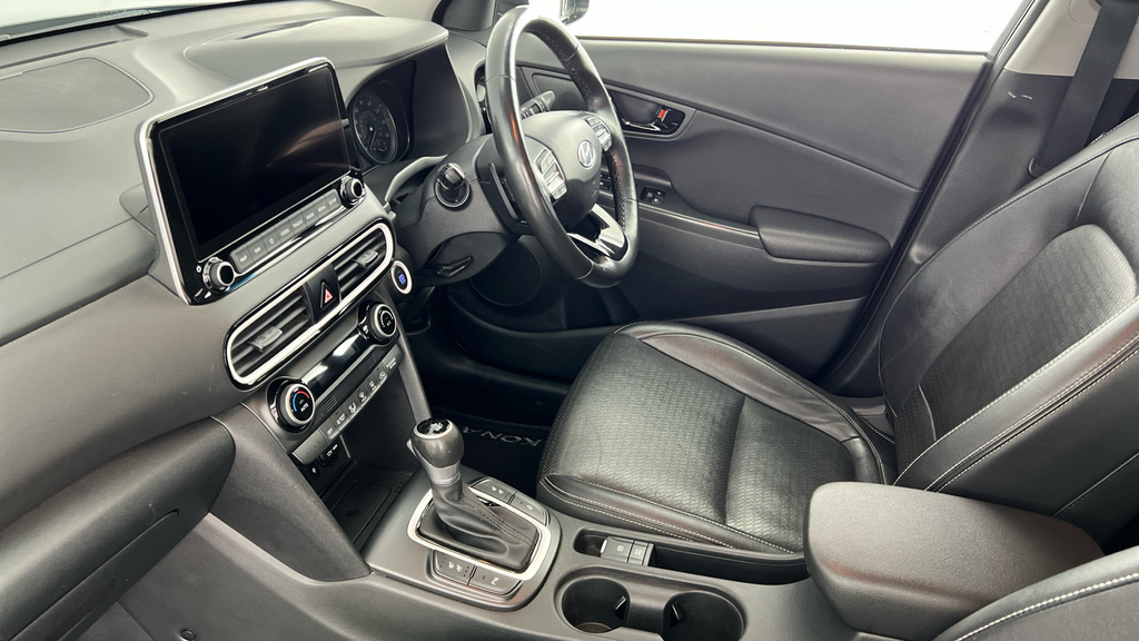 Hyundai Kona Hatchback Grey #31