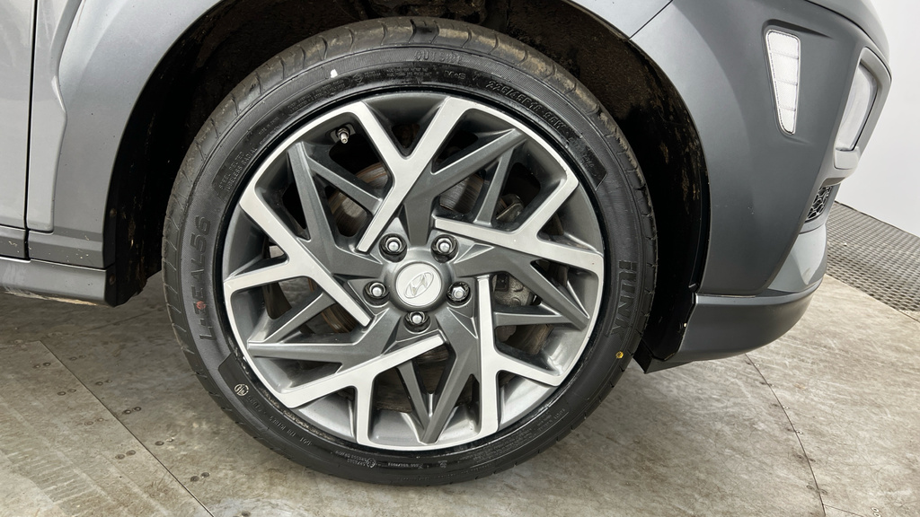 Hyundai Kona Hatchback Grey #27