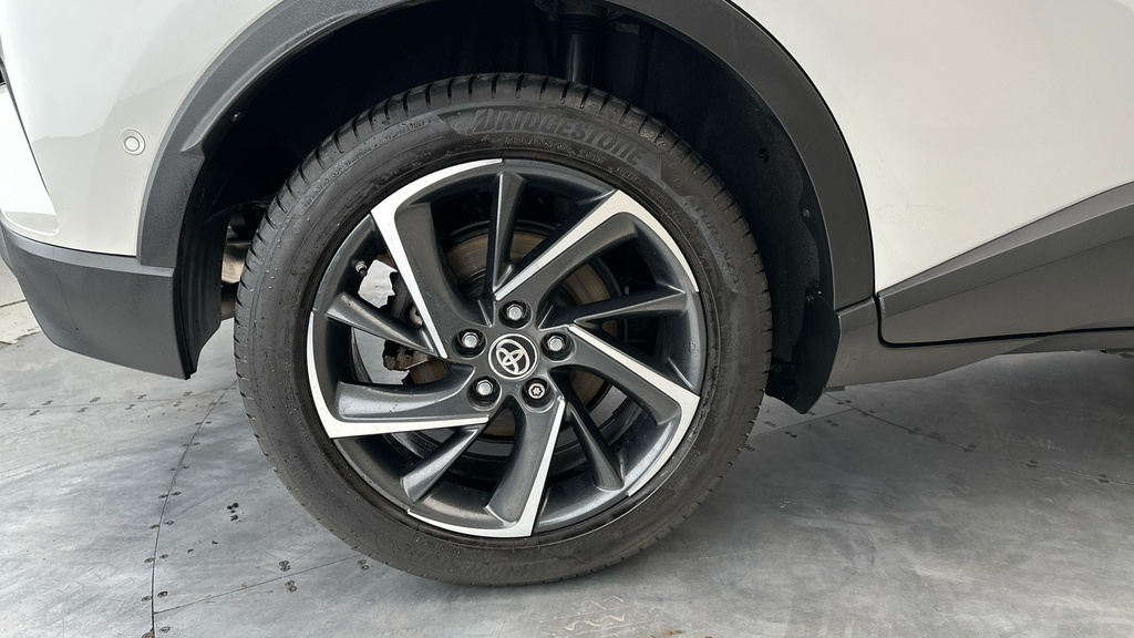 Toyota C-Hr Dynamic Grey #26