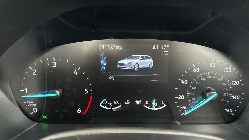 Ford Focus 1.0 Ecoboost 125 St-line Grey #25