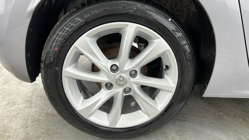 Vauxhall Corsa 1.2 Se Premium Hatchback  #26
