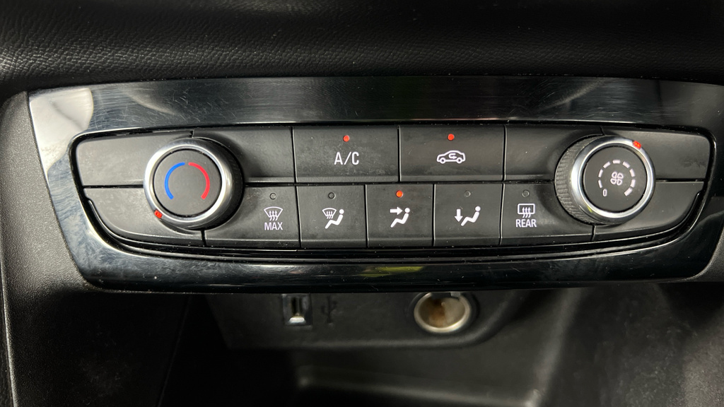 Vauxhall Corsa 1.2 Se Premium Hatchback  #18