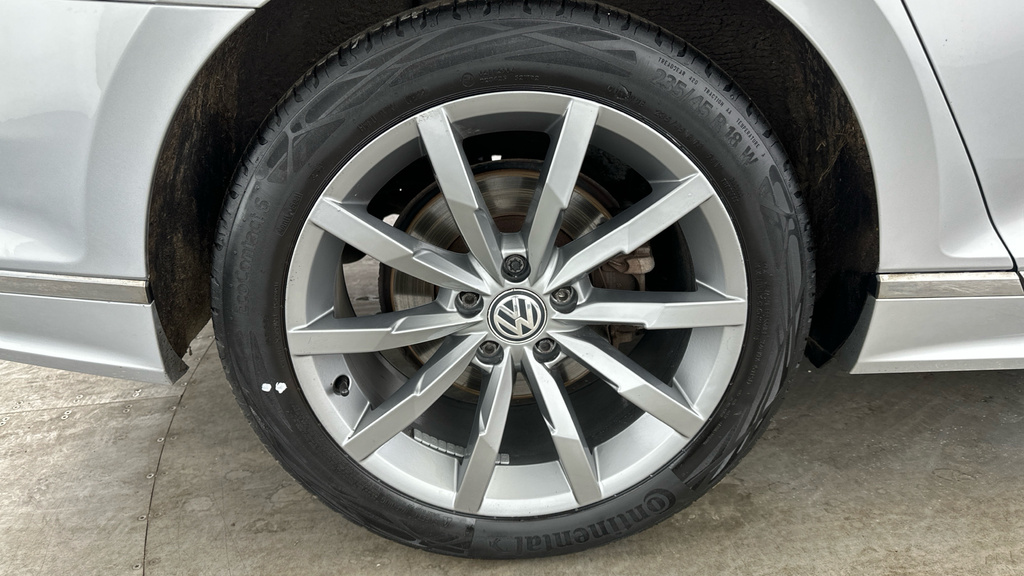 Volkswagen Passat 1.5 Tsi Evo Se Grey #29