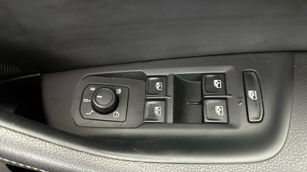 Volkswagen Passat 1.5 Tsi Evo Se Grey #12