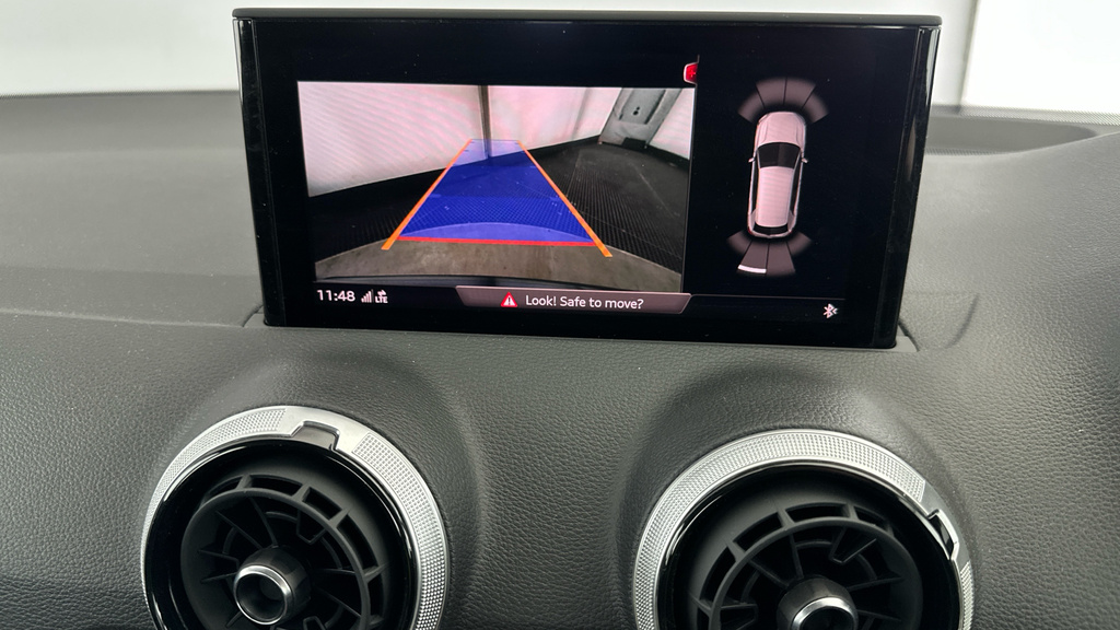 Audi Q2 30 Tfsi Sport Grey #20