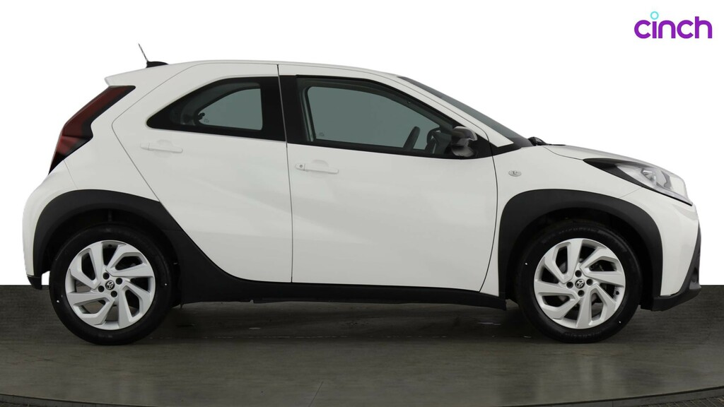 Toyota Aygo X Edge Automatic Green #2