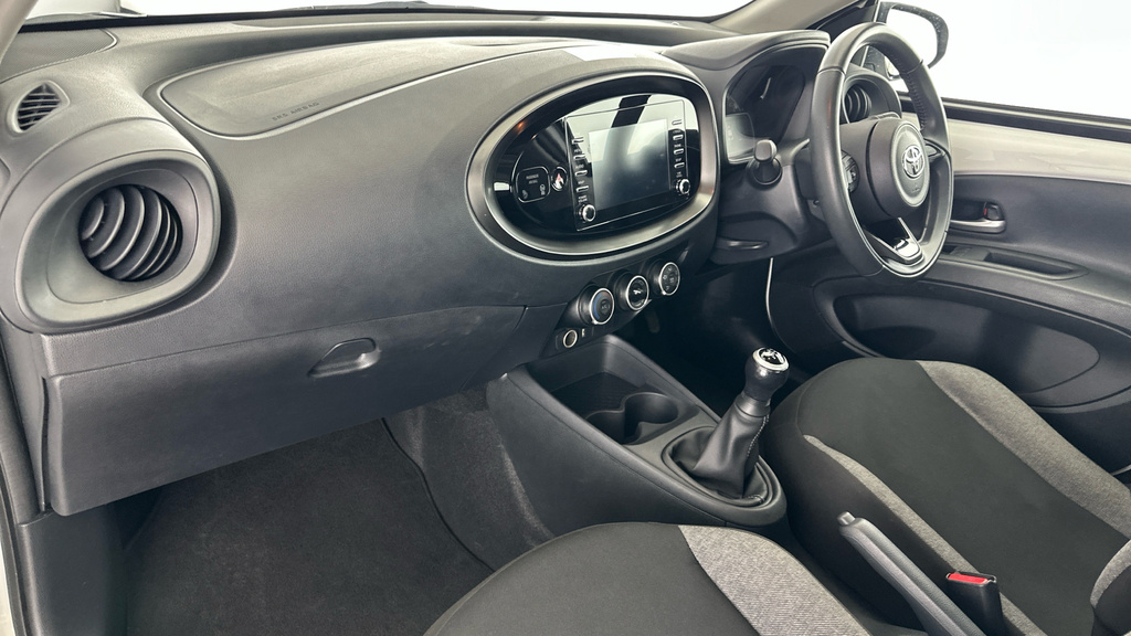 Toyota Aygo X Edge Automatic Green #10