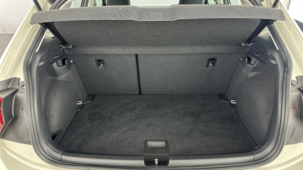 Volkswagen Polo Hatchback Grey #23