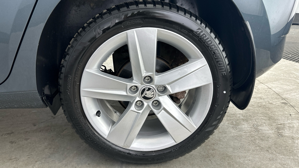 Skoda Fabia Se L Tsi Grey #26