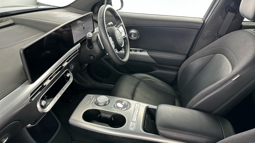 Genesis GV60 Suv 77.4Kwh Premium 2023 Grey #32