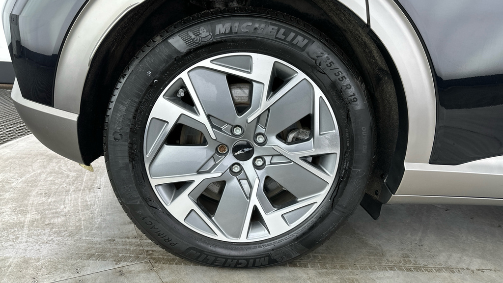 Genesis GV60 Suv 77.4Kwh Premium 2023 Grey #27