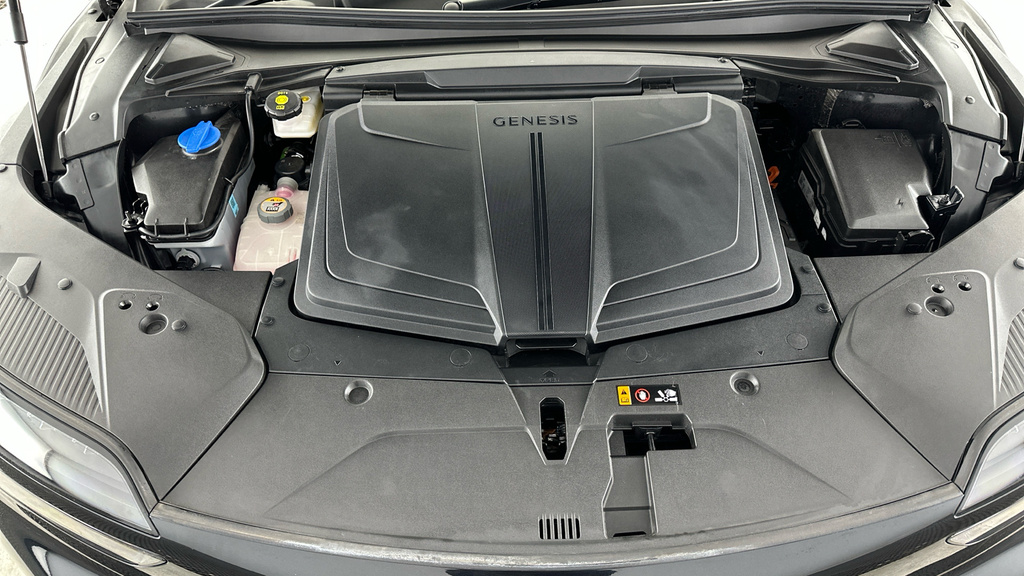 Genesis GV60 Suv 77.4Kwh Premium 2023 Grey #24