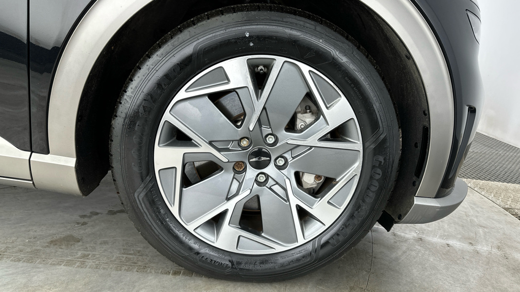 Genesis GV60 Suv 77.4Kwh Premium 2023 Grey #28