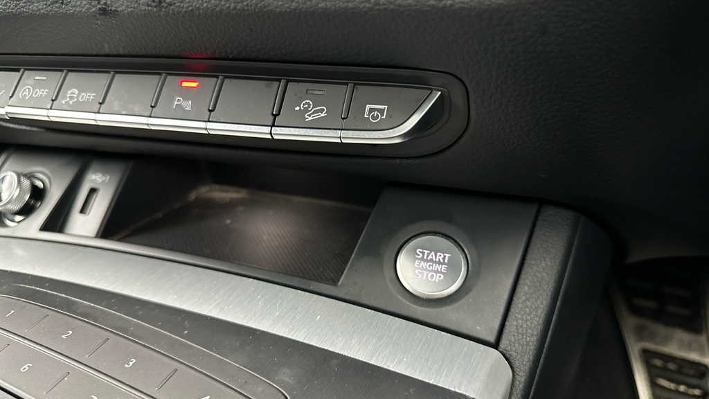 Audi Q5 Tfsi Quattro S Line Black #14