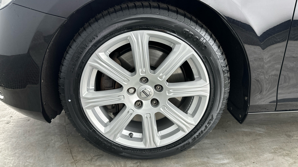 Volvo V40 T2 122 R Design Pro Blue #26