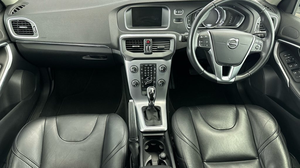 Volvo V40 T2 122 R Design Pro Blue #13