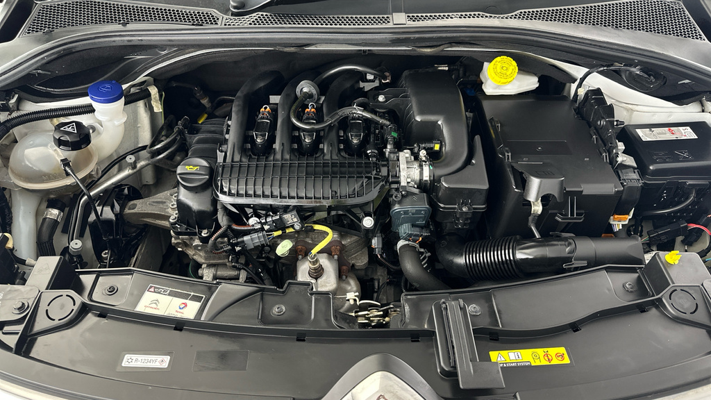 Citroen C3 1.2 Puretech Shine 2021 Grey #24
