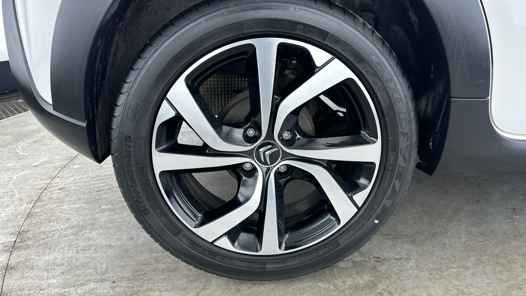 Citroen C3 1.2 Puretech Shine 2021 Grey #27