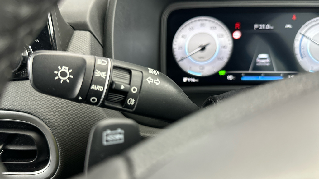 Hyundai Kona Hatchback Grey #13
