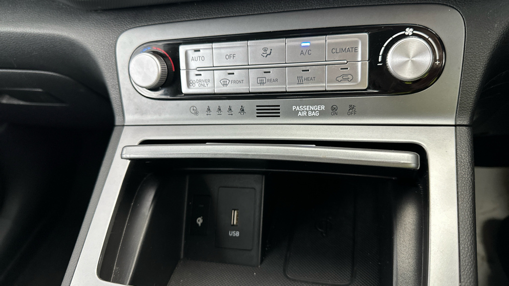 Hyundai Kona Hatchback Grey #10