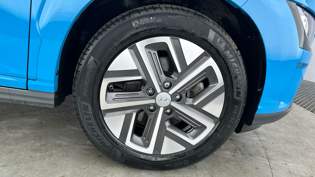 Hyundai Kona Hatchback Grey #26