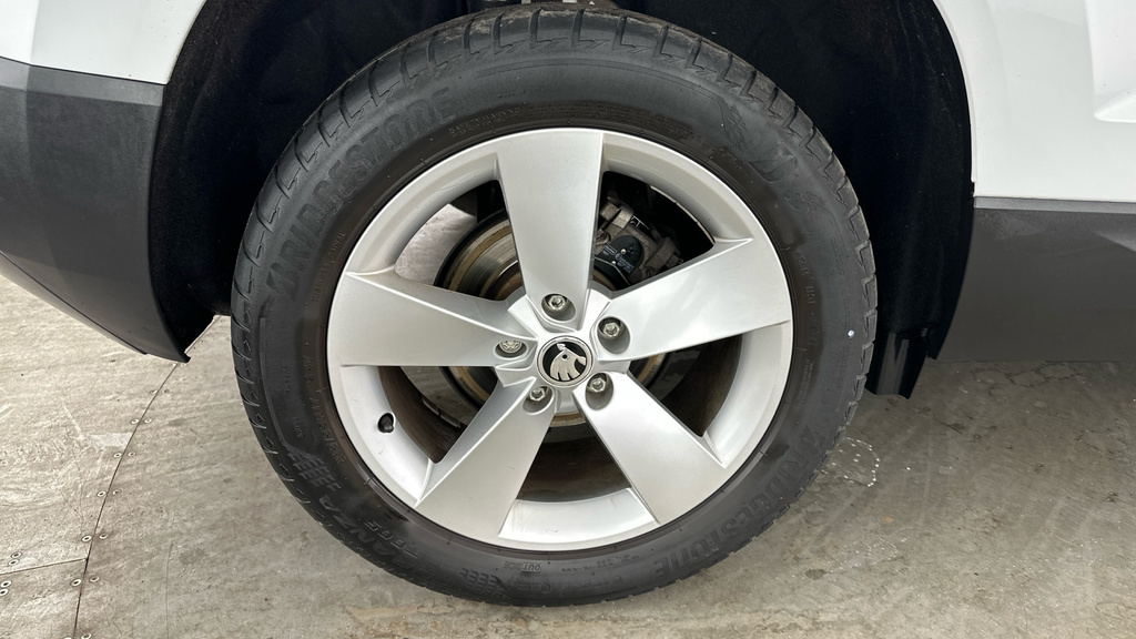 Skoda Karoq Suv Grey #27