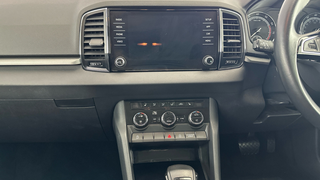 Skoda Karoq Suv Grey #20