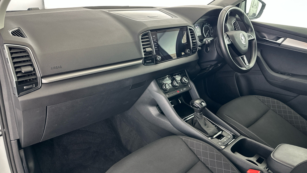 Skoda Karoq Suv Grey #10