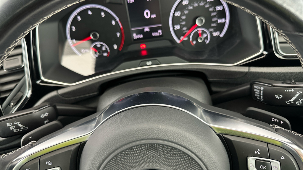 Volkswagen T-Roc Active Black #11