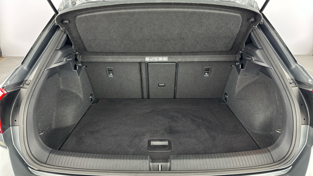 Volkswagen T-Roc Active Black #24