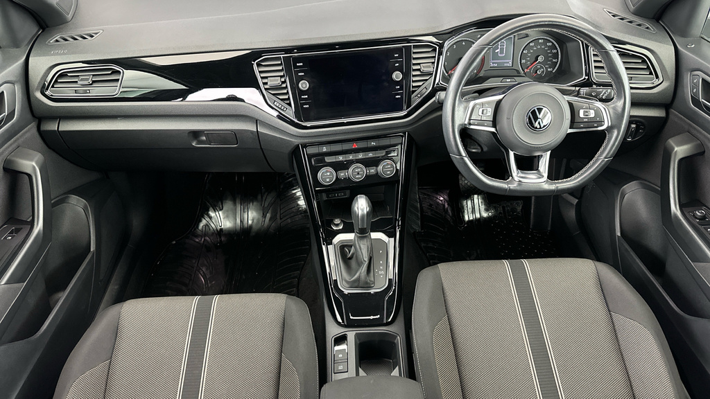 Volkswagen T-Roc Active Black #16