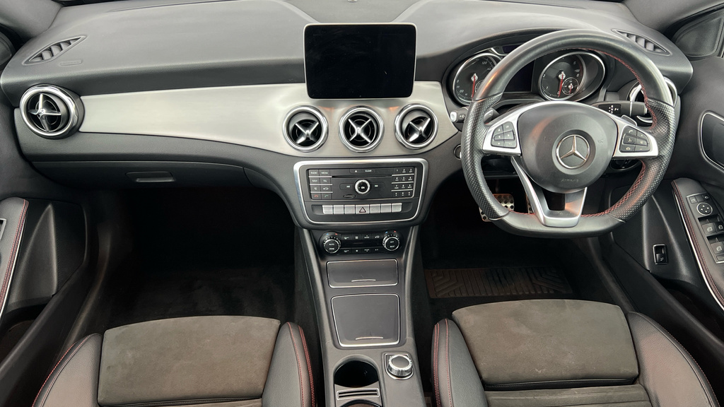 Mercedes-Benz GLA Class Amg Line Grey #18