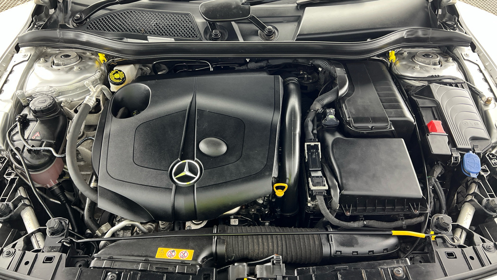Mercedes-Benz GLA Class Amg Line Grey #26