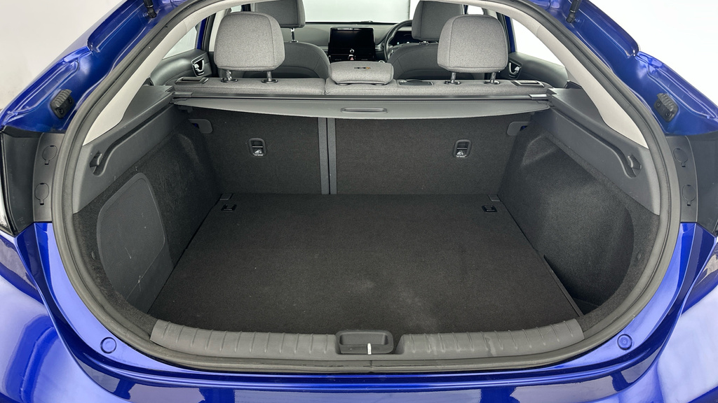 Hyundai Ioniq Premium Se Black #23