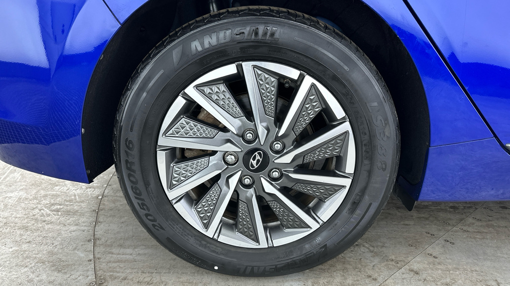 Hyundai Ioniq Premium Se Black #27