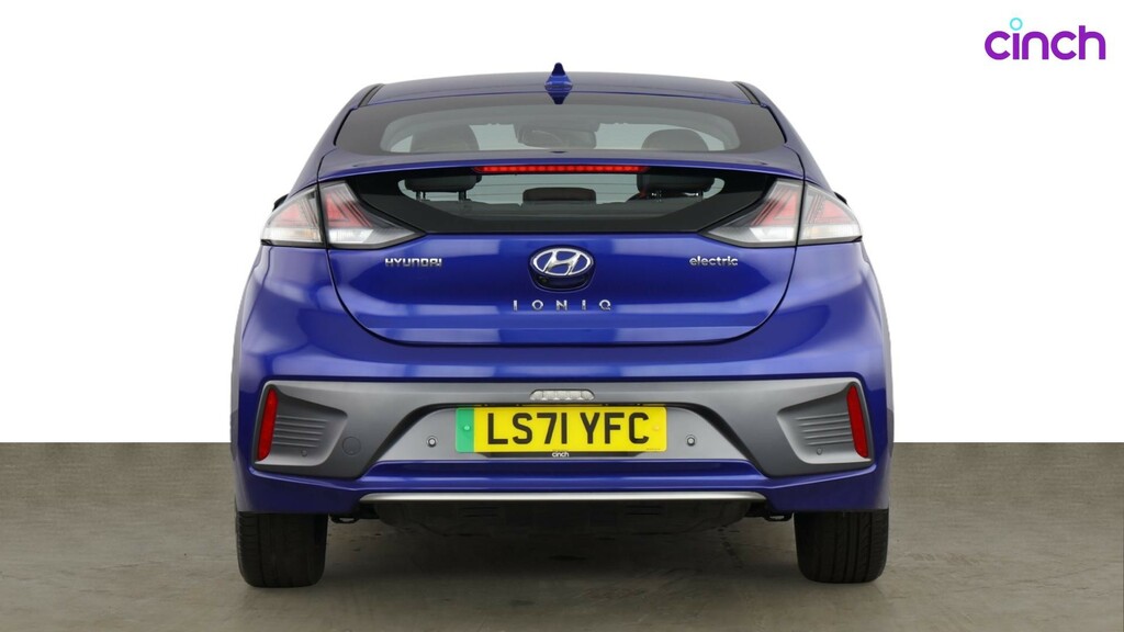 Hyundai Ioniq Premium Se Black #4