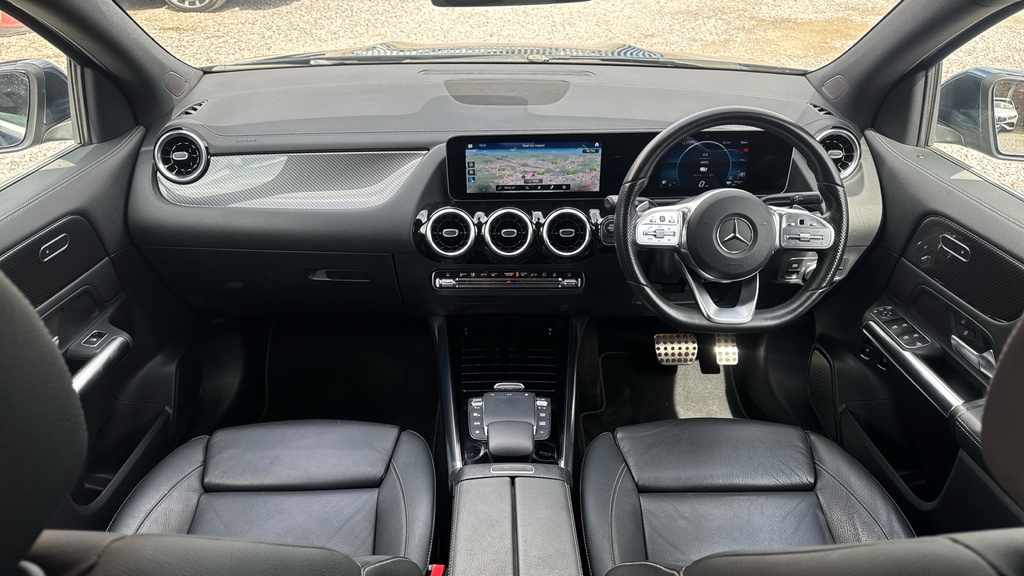 Mercedes-Benz GLA Class Amg Line Grey #15