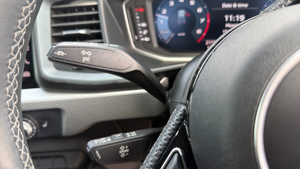 Audi A1 Black Edition 30 Tfsi 110 Ps 6-Speed Grey #35