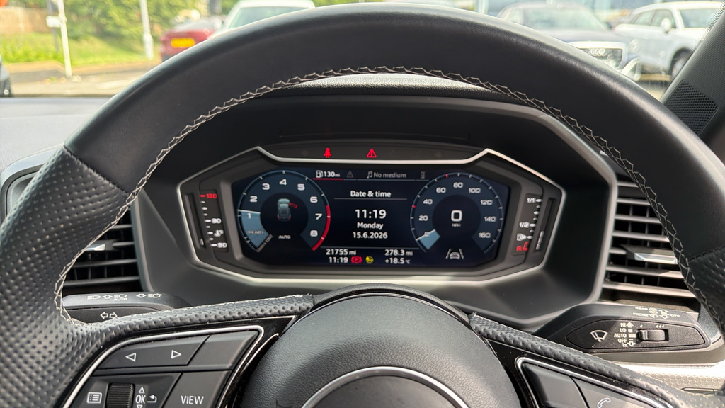 Audi A1 Black Edition 30 Tfsi 110 Ps 6-Speed Grey #13
