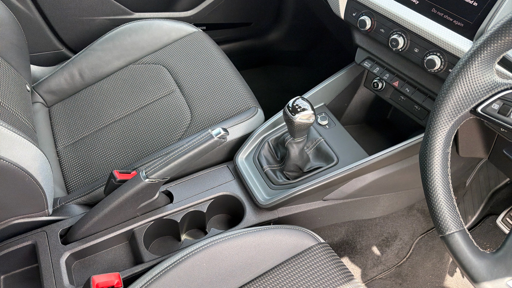 Audi A1 Black Edition 30 Tfsi 110 Ps 6-Speed Grey #31