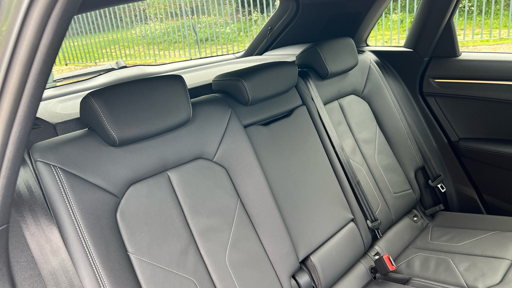 Audi Q3 35 Tfsi Black Edition S Tronic Tech Pack Black #14