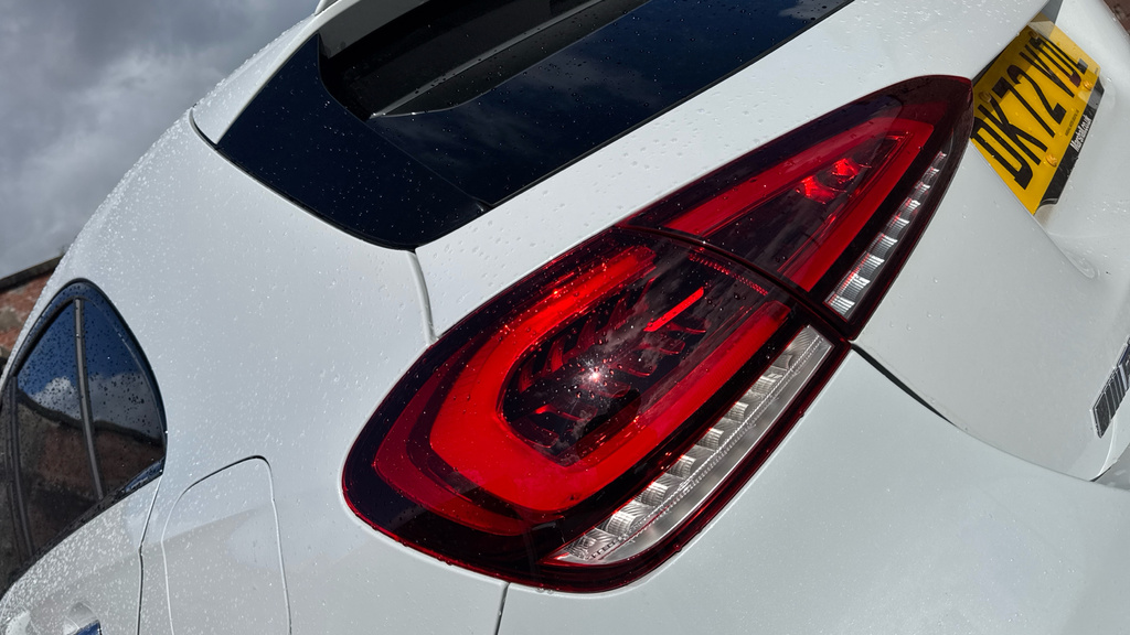 Mercedes-Benz A Class A180d Amg Line Executive Edition Red #5