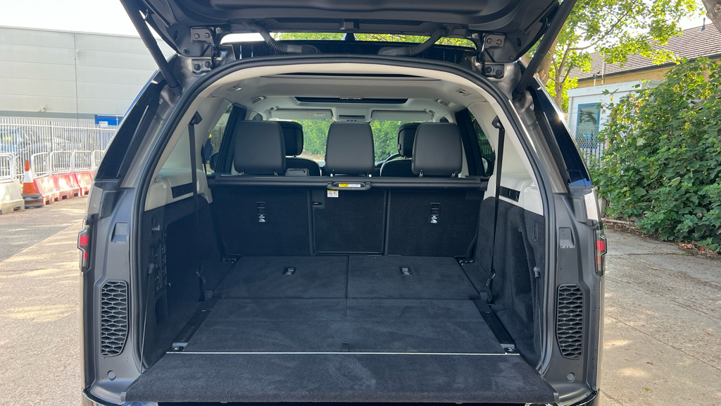 Land Rover Discovery Dynamic Hse Grey #14