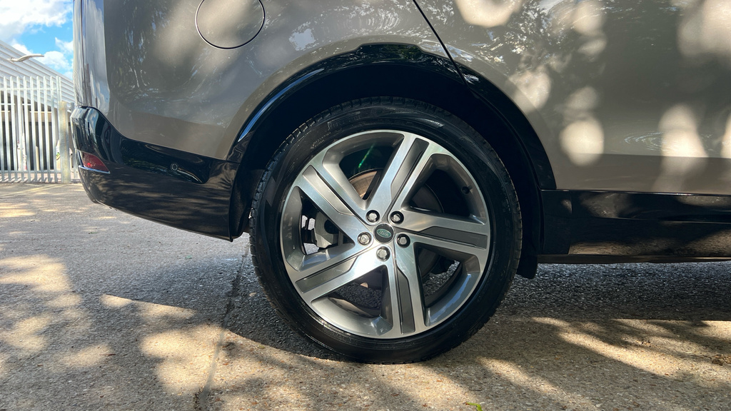 Land Rover Discovery Dynamic Hse Grey #18