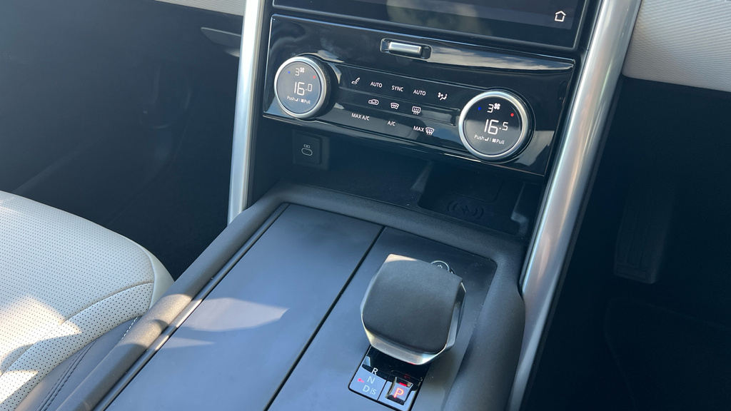 Land Rover Discovery Dynamic Hse Grey #26