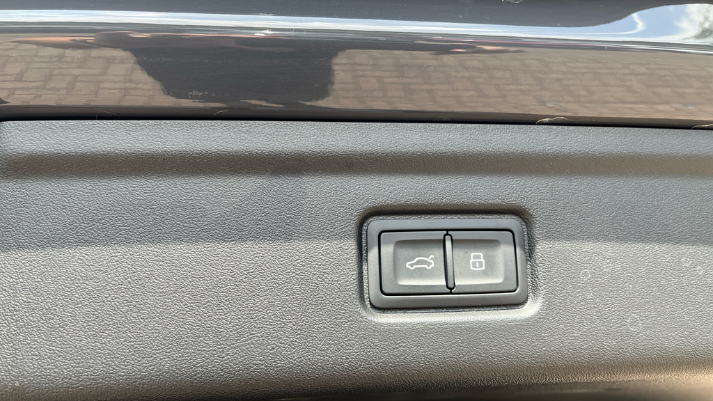 Audi A6 Avant 270Kw Performance 100Kwh Launch Edition Grey #47