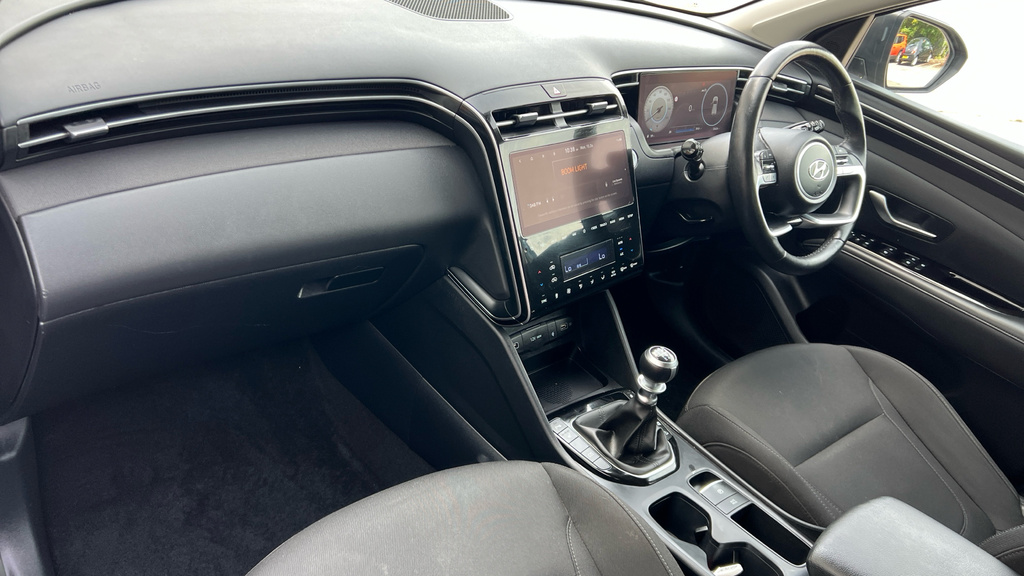 Hyundai Tucson Premium Silver #18